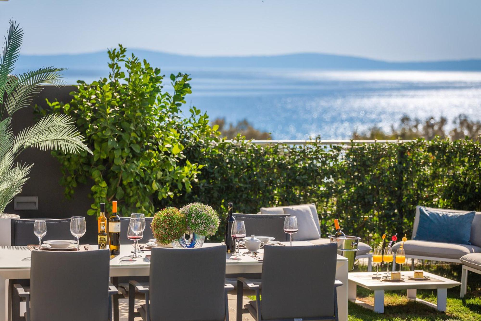 New Luxury Apartment With Private Heated Pool And Amazing Terrace With Seaview Split Eksteriør billede