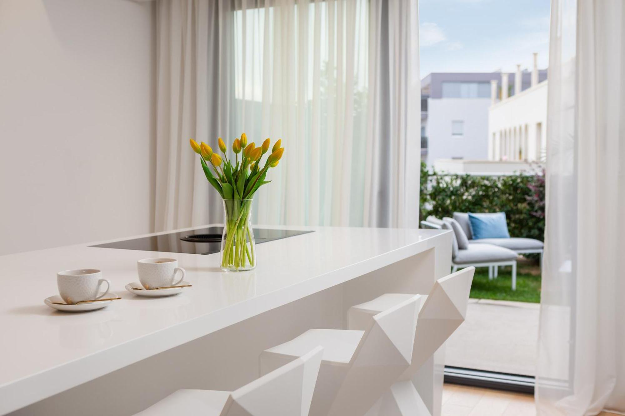New Luxury Apartment With Private Heated Pool And Amazing Terrace With Seaview Split Eksteriør billede