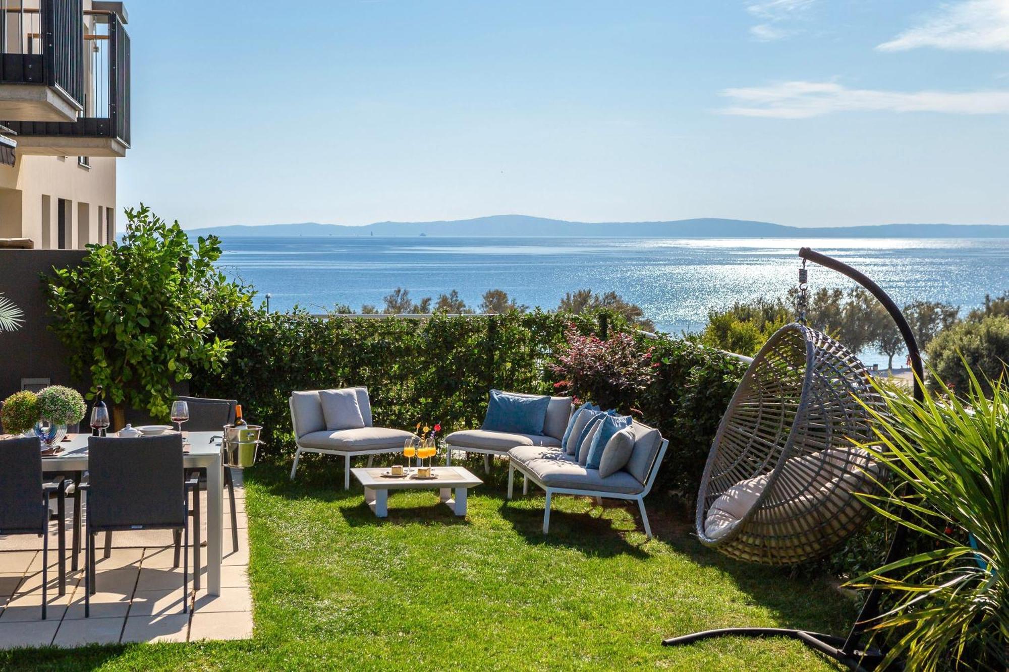 New Luxury Apartment With Private Heated Pool And Amazing Terrace With Seaview Split Eksteriør billede