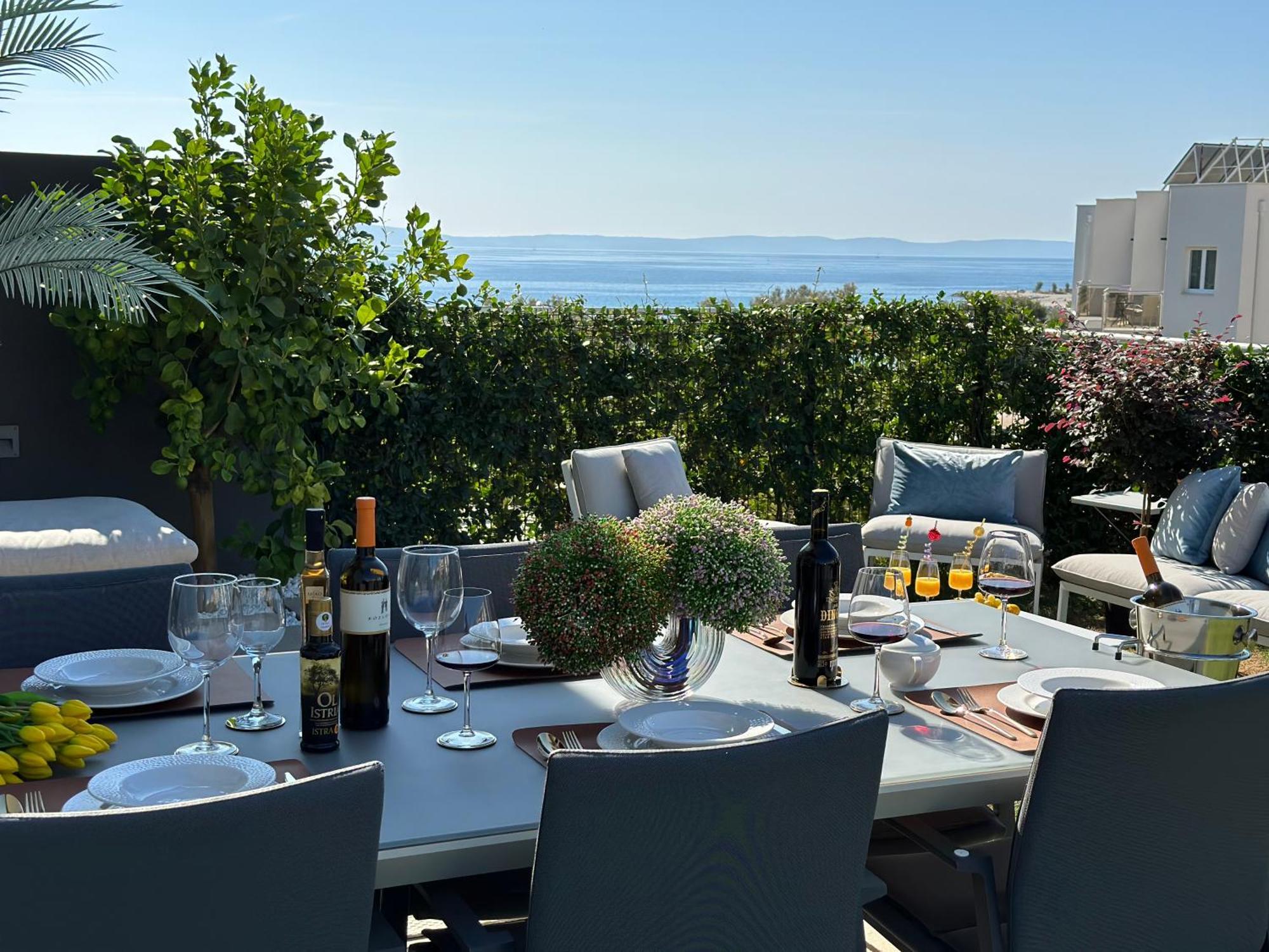 New Luxury Apartment With Private Heated Pool And Amazing Terrace With Seaview Split Eksteriør billede